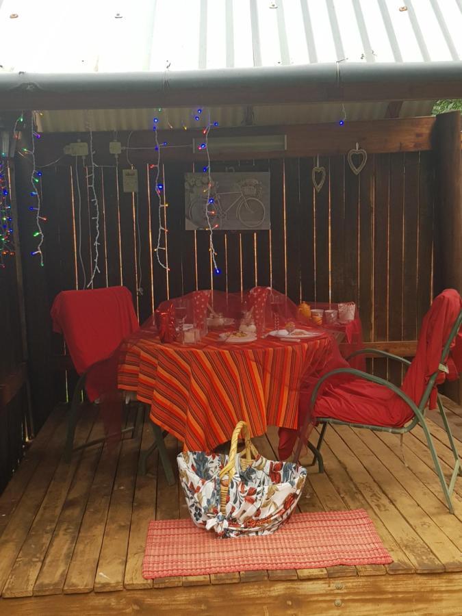 Millstream Inn Guest House Skeerpoort Bagian luar foto